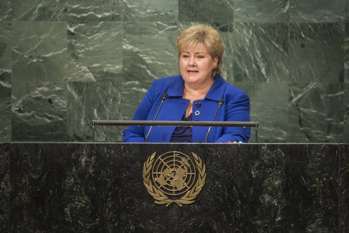 Statsminister Erna Solberg skal holde sin tale til FNs generalforsamling onsdag 20. september. Dette bildet er fra fjorårets tale i New York. 