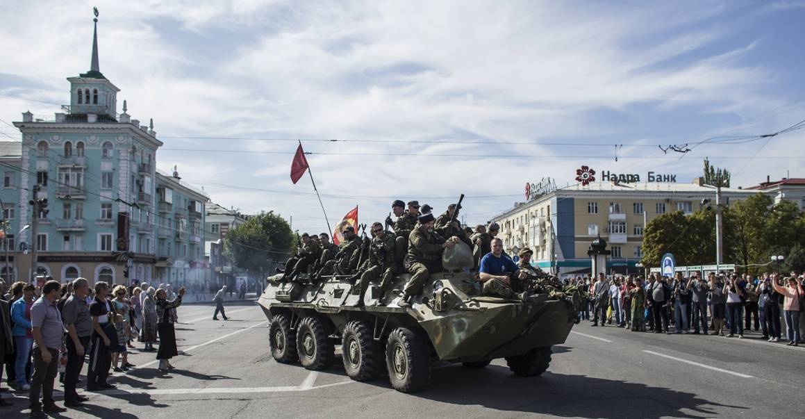 Prorussiske opprørere øst i Ukraina i 2014. Foto: NTB Scanpix/Reuters/Marko Djurica.